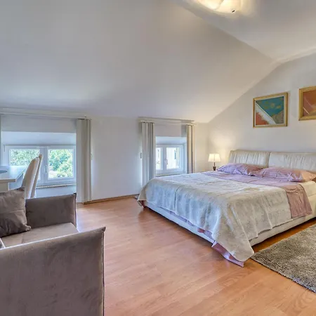 Floreano By Interhome Apartmán