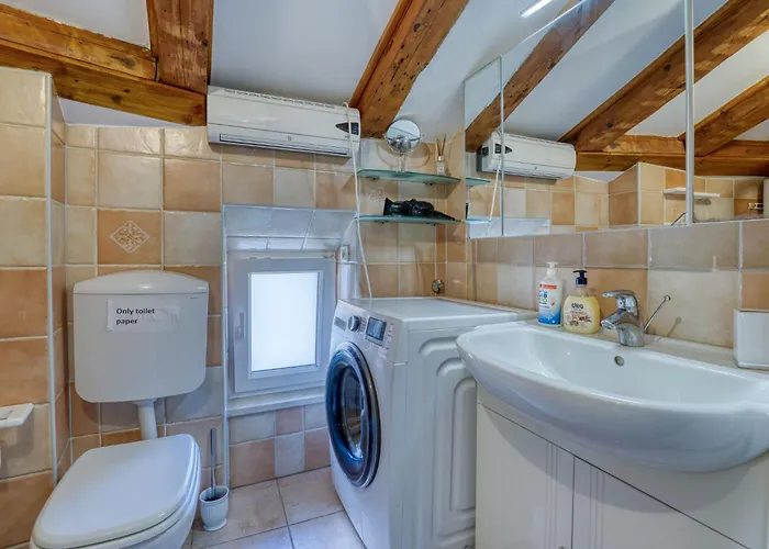 Lejlighed Floreano By Interhome