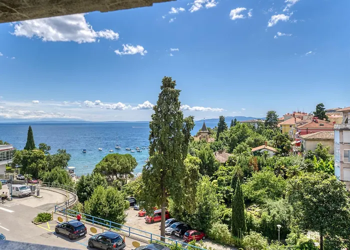 Floreano By Interhome Lejlighed