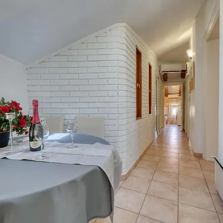 Floreano By Interhome Apartment *