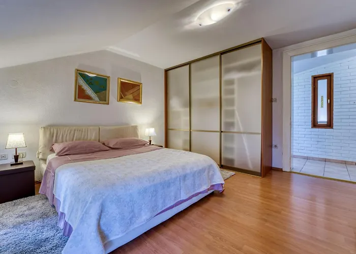 Appartement Floreano By Interhome *
